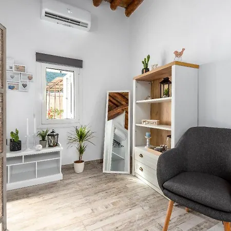 Holiday home Lotza Traditional House