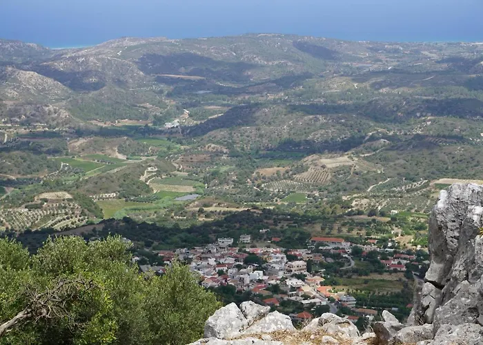 Lotza Traditional House Holiday home